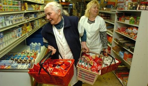 Karácsony: több diák és nyugdíjas dolgozik az áruházakban