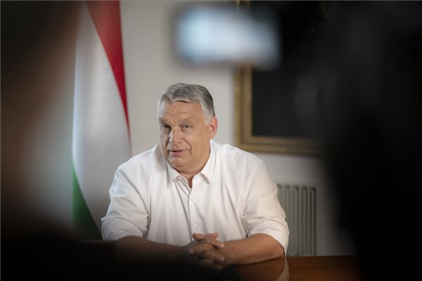 Orbán: a háborús gazdasági logikába nem fért bele a kata